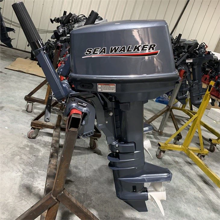 2 taktų 8 AG pakabinamas variklis